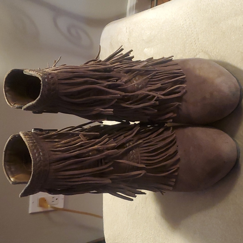 Sam Edelman Brown suede boots with Fringe